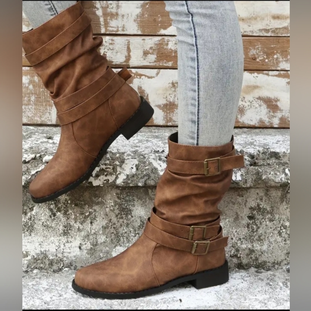 Ladies boots - Picture 2 of 6